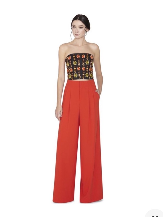 Alice + Olivia Tops - Alice + Olivia Saraphina Beaded Crop top
